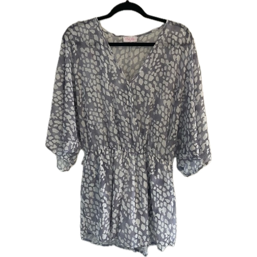 Pink Lily Patterned romper NWOT